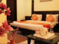 OYO Rooms Rajouri Garden Metro Station 