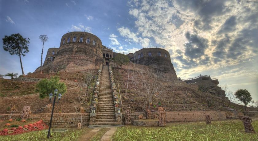 Ramshehar Fort Resort 