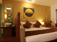 Yogi Executive Hotel 