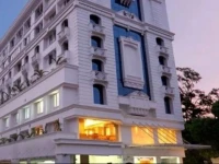 Hotel Airlink Castle 4*