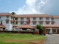 Golf View Hotels & Suites 