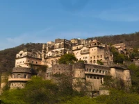 Neemrana Fort-Palace 
