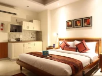 FabHotel Noida Sector 52 