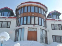 Shabnam Resort 