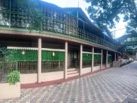 Pan Hill Hotel 
