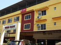Hotel Veer Park 