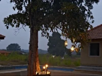 The Roaring Salvan County 