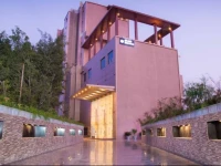 Grand Exotica Business Hotel 