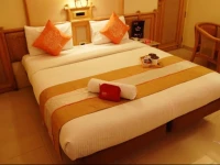 OYO Premium JM Road 