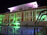 Hotel East West 