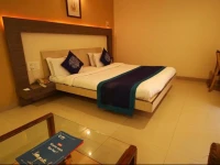 OYO Rooms Subhash Road 