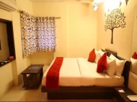 OYO Rooms Pakwaan SG Highway 2 