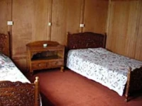 Mughal E Azam Houseboats 