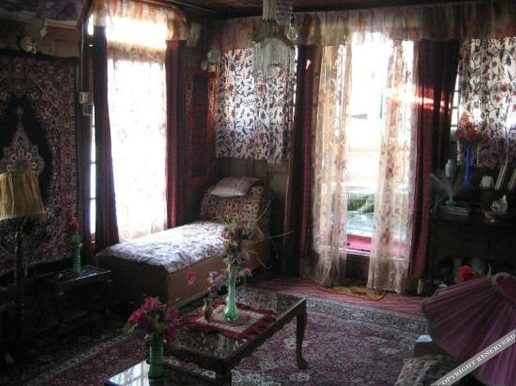 Houseboat Royal Lodge 