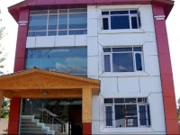 Hotel Pearl Continental 