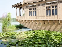 Mount View House Boat 