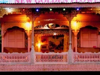 New Golden Flower Group of Houseboats 