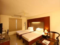 Hotel Crescent Crest Sriperumbudur 