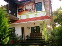 Green Leaf Home Stay 