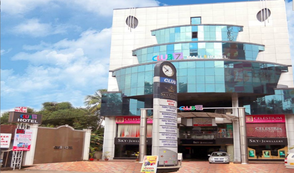 Club 7 Hotel 