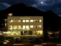 Aakaash Hotel 