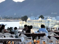 Hotel Devraj Niwas 