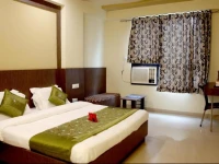 OYO Rooms Lake Palace Road II 