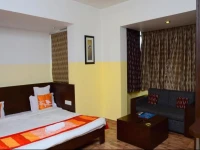 OYO Rooms Sampatrao Colony Alkapuri 
