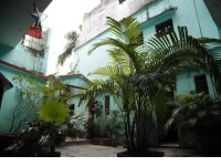 Om Home Guest House 