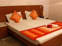 OYO Rooms Mahmoorganj 