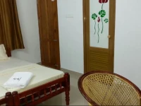 Santalum Beach Resort 