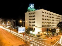 Quality Hotel D V Manor 