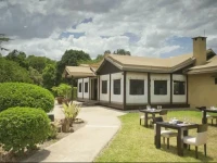 Ngerende Island Lodge 