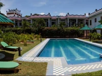 Mangro Hotel 