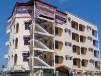 The Folks Inn 