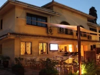 Moffat Court Boutique Hotel 