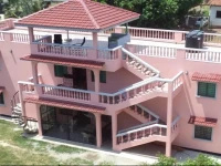 Molly Villa 