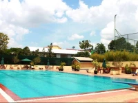 Yaya Hotel & Apartments 