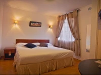 Godials Bed & Breakfast 
