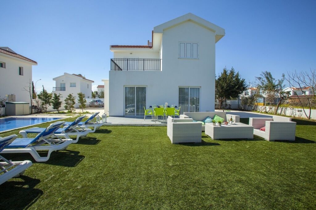 Villa Alona 