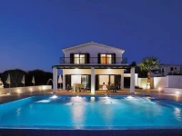 Sea Caves Villa 