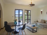 Apollo Golf Suite 1 