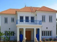 Meneou Beach Road Home 