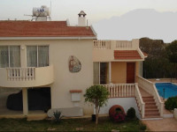 Theodora Villa Chloraka