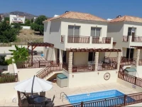 Loggin Holiday House 