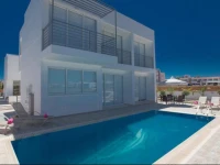 Erato Villa 18 