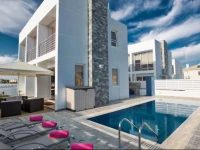 Pearl Villa 14 