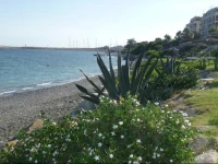 Zygi Beach Villa 