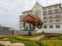 B2 Monethong Hotel