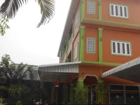 Phetphaylin Hotel 3*